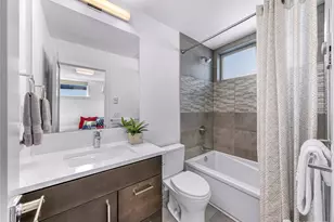 4218 Linden Ave N, Seattle, WA 98103 - Photo 25