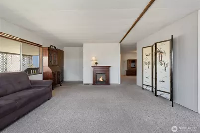 2101 S 324th Street #31, Federal Way, WA 98003 - Photo 3