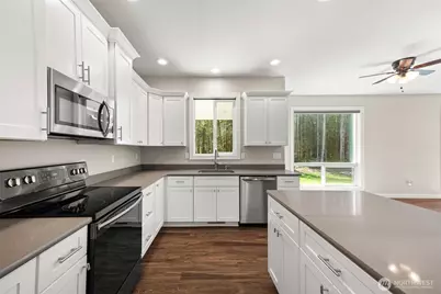 14229 Rainier View Drive SE, Yelm, WA 98597 - Photo 13