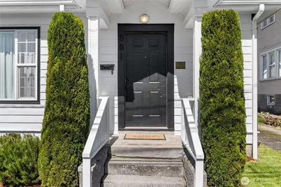 301 Columbia Street, Kelso, WA 98626 - Photo 3