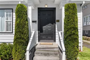 301 Columbia St, Kelso, WA 98626 - Photo 3