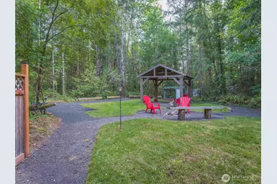 5441 E Grapeview Loop Road, Allyn, WA 98524 - Photo 9
