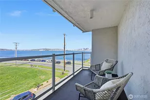 1101 Harbor Ave SW, Seattle, WA 98116 - Photo 9