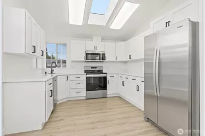 410 V Place SE, Auburn, WA 98002 - Photo 9