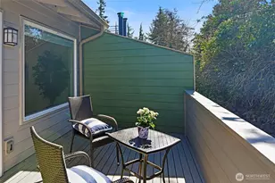 213 Shepard Way NW, Bainbridge Island, WA 98110 - Photo 13