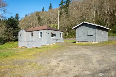 2525 E Wishkah Boulevard, Aberdeen, WA 98520 - Photo 17