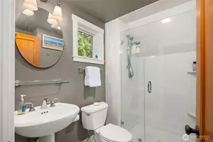 339 Lovell Ave SW, Bainbridge Island, WA 98110 - Photo 31