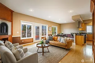 4410 Glasgow Way, Anacortes, WA 98221 - Photo 21