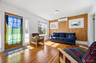 2739 Sunset Dr, Bellingham, WA 98225 - Photo 7