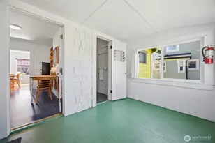 2739 Sunset Dr, Bellingham, WA 98225 - Photo 27