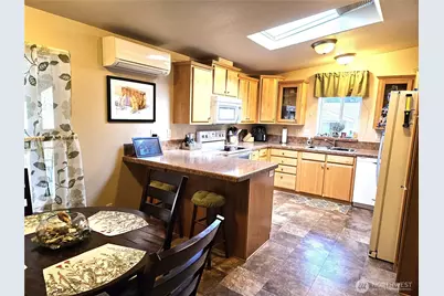 4515 176th Street SW #1, Lynnwood, WA 98037 - Photo 5