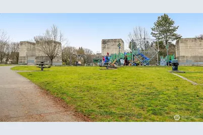 906 A 28th Avenue S, Seattle, WA 98144 - Photo 31