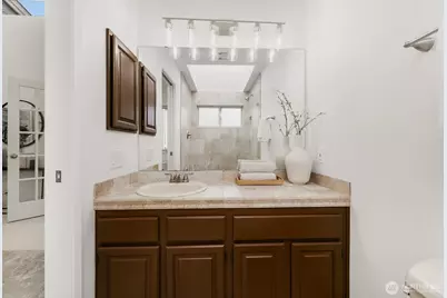 522 W Mercer Place #401, Seattle, WA 98119 - Photo 13