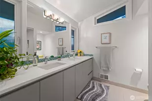 17825 NE 9th St, Bellevue, WA 98008 - Photo 21