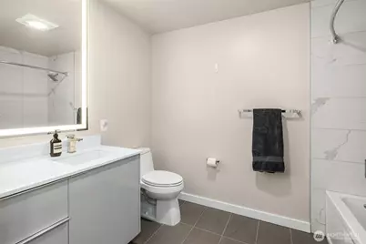 450 S Main Street #305, Seattle, WA 98104 - Photo 21