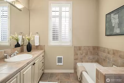 111 Main Street #203, Edmonds, WA 98020 - Photo 29