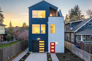 2931 39th Ave SW, Seattle, WA 98116 - Photo 1