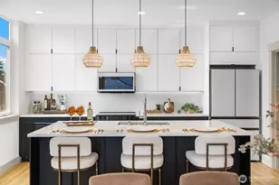 2931 39th Ave SW, Seattle, WA 98116 - Photo 5