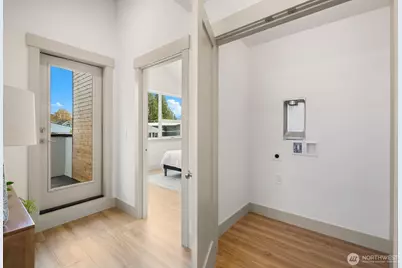 2931 39th Avenue SW, Seattle, WA 98116 - Photo 23