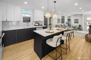 2935 39th Ave SW, Seattle, WA 98116 - Photo 9