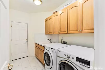 8502 152 Street SE, Snohomish, WA 98296 - Photo 17