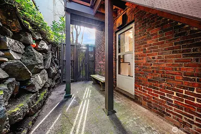 750 Belmont Avenue E #5, Seattle, WA 98102 - Photo 17