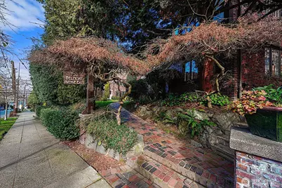 750 Belmont Avenue E #5, Seattle, WA 98102 - Photo 21