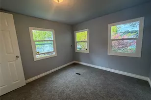 6111 79th St E, Puyallup, WA 98371 - Photo 9