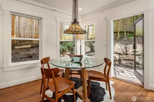 1406 N 38th St, Seattle, WA 98103 - Photo 11