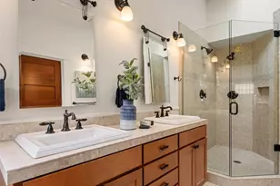 1406 N 38th St, Seattle, WA 98103 - Photo 23