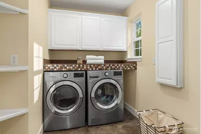 16908 SE Licorice Way, Newcastle, WA 98059 - Photo 25