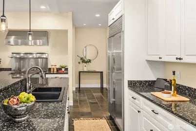 16908 SE Licorice Way, Newcastle, WA 98059 - Photo 13