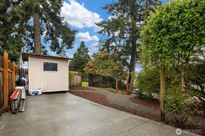 1006 Grant Avenue S, Renton, WA 98057 - Photo 27
