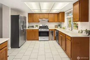 1006 Grant Ave S, Renton, WA 98057 - Photo 11