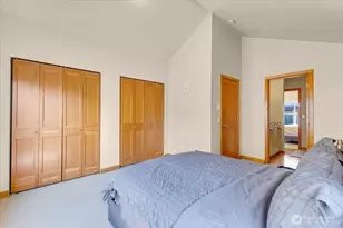 1719 SW Henderson St, Seattle, WA 98106 - Photo 17