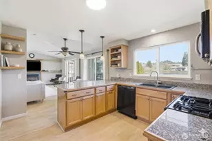 8252 Cowichan Rd, Blaine, WA 98230 - Photo 11