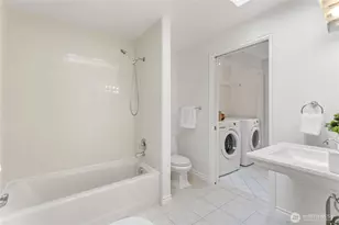 14021 SE 64th St, Bellevue, WA 98006 - Photo 23