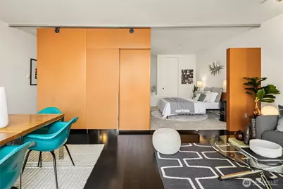 1111 E Pike Street #403, Seattle, WA 98122 - Photo 9