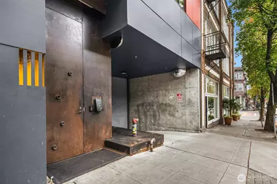 1111 E Pike Street #403, Seattle, WA 98122 - Photo 21