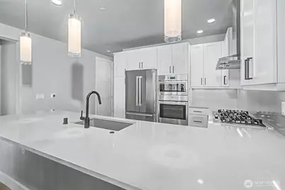 4907 Main Street #608, Tacoma, WA 98407 - Photo 15