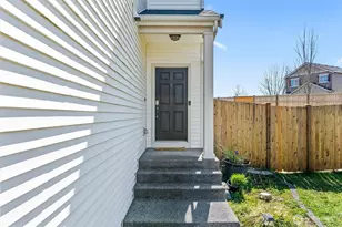 11506 188 St E, Puyallup, WA 98374 - Photo 3