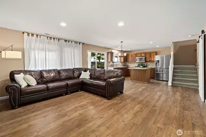 19738 99th Street Ct E, Bonney Lake, WA 98931 - Photo 3