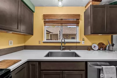 5959 S 12th Street #137, Tacoma, WA 98465 - Photo 9