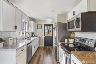 3052 Florida St, Longview, WA 98632 - Photo 13