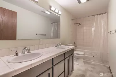 28611 16th Avenue S, Federal Way, WA 98003 - Photo 19