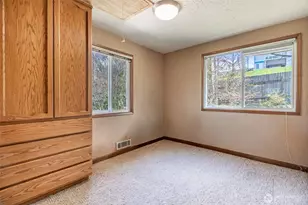 28611 16th Ave S, Federal Way, WA 98003 - Photo 17