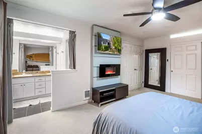 408 2nd Avenue S #102, Kirkland, WA 98033 - Photo 9