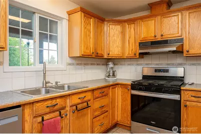 202 Redwing Road, Woodland, WA 98674 - Photo 7