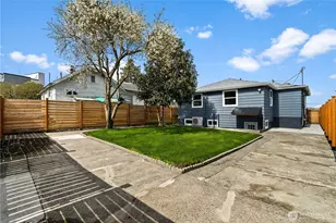 1811 S Stevens St, Seattle, WA 98144 - Photo 33