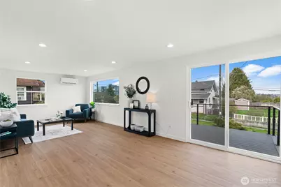 1811 S Stevens Street, Seattle, WA 98144 - Photo 9